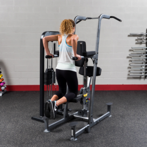 Chins / Dips stativ med viktmagasin 95 kg